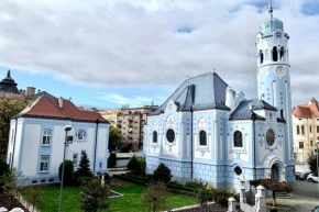 NEW, BEAUTIFUL APT WITH PARKING IN BEST LOCATION! Bratislava